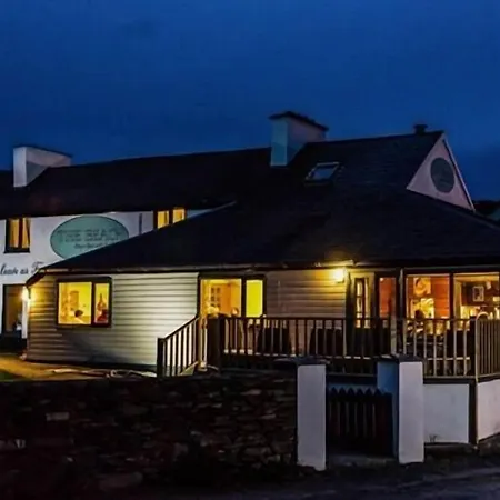 The Beach Day'S Bar & B&B-3